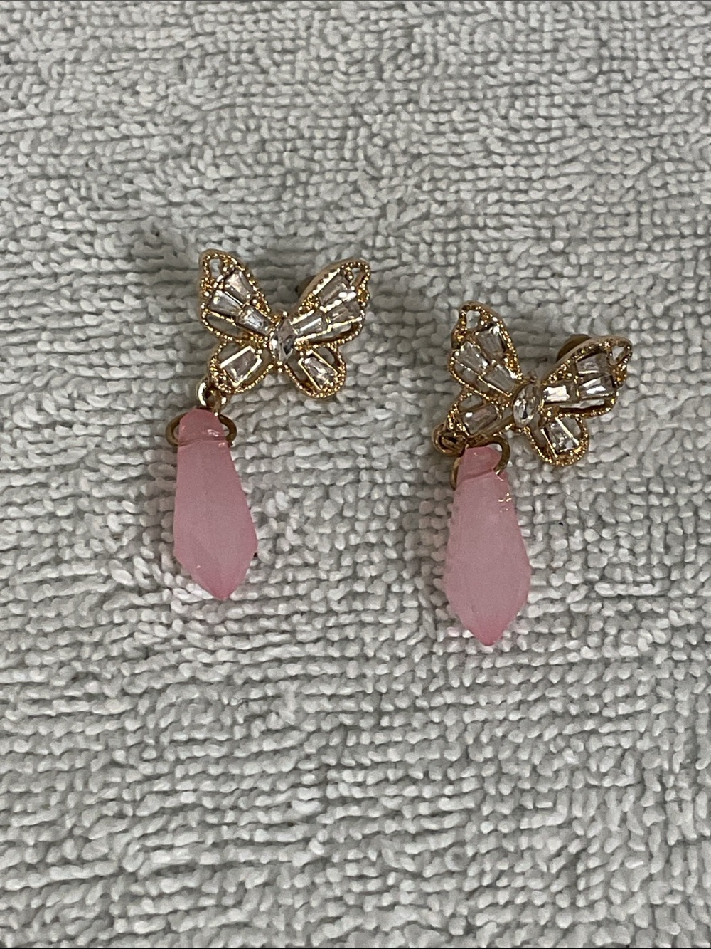 Sale! Hot Topic Gold Rhinestone Butterfly Pink Crystal Drop Earrings